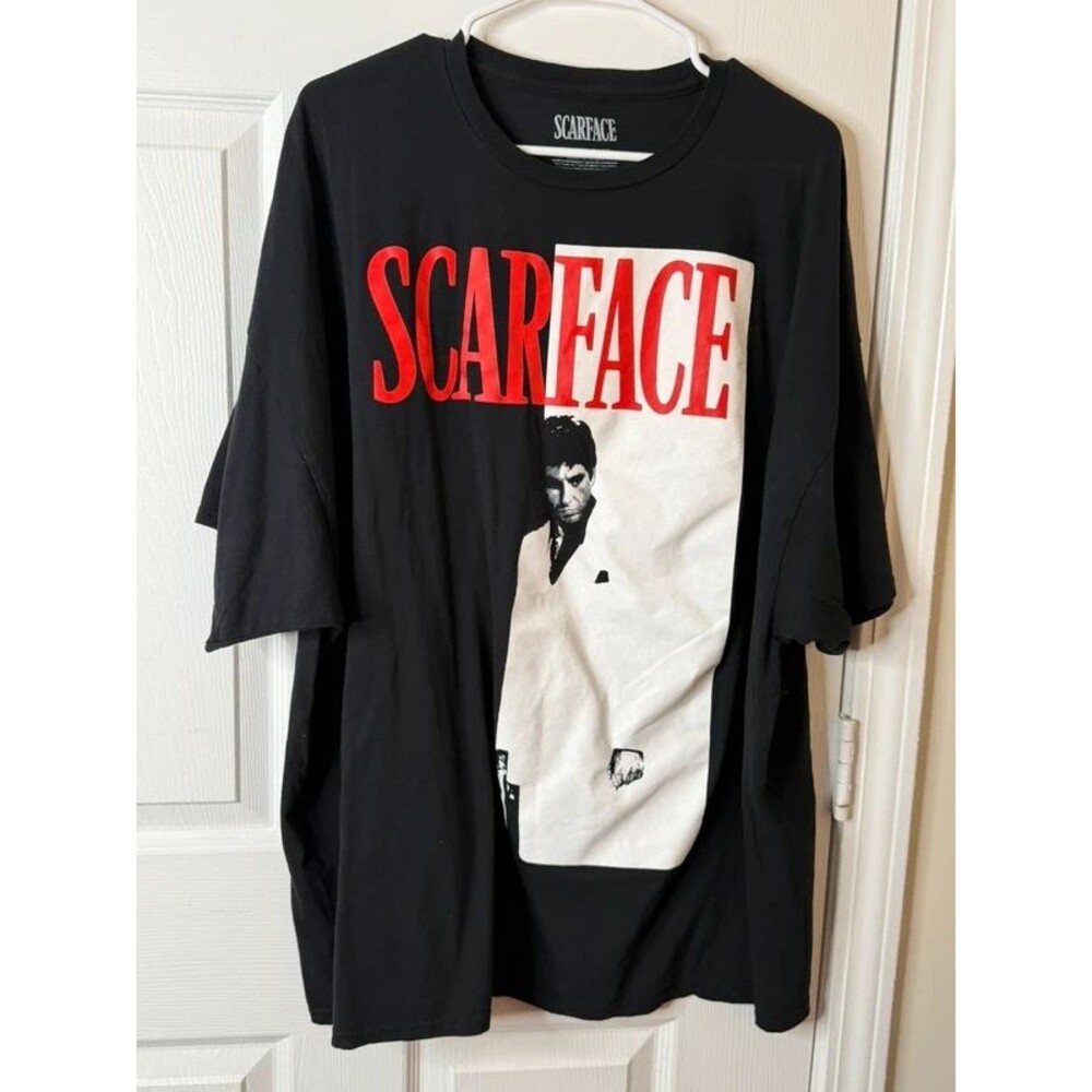 Men’s size 3XL Scarface tshirt